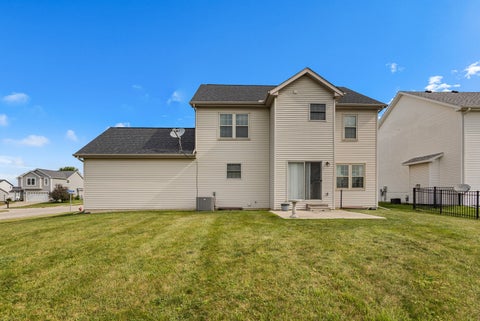 Tiny photo for 1701 Hunters Ridge Court, Mahomet, IL 61853 (MLS # 12719551)