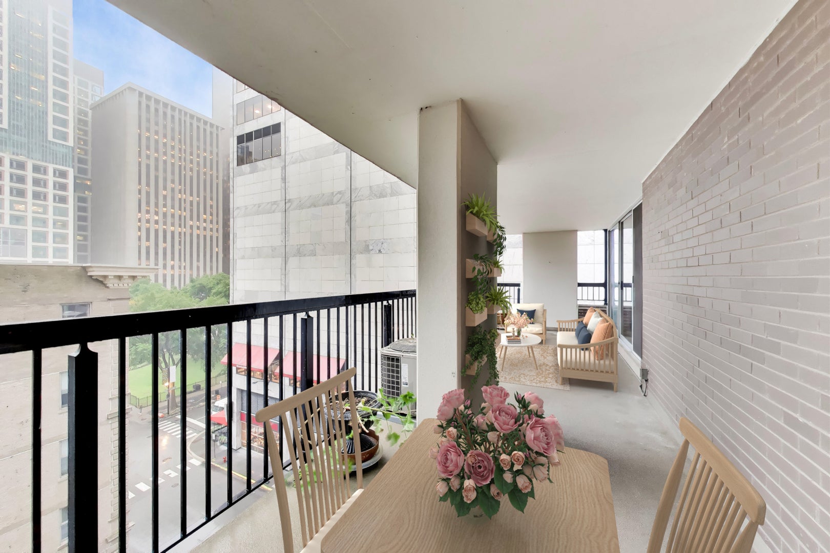 201 E Chestnut Street 8B
