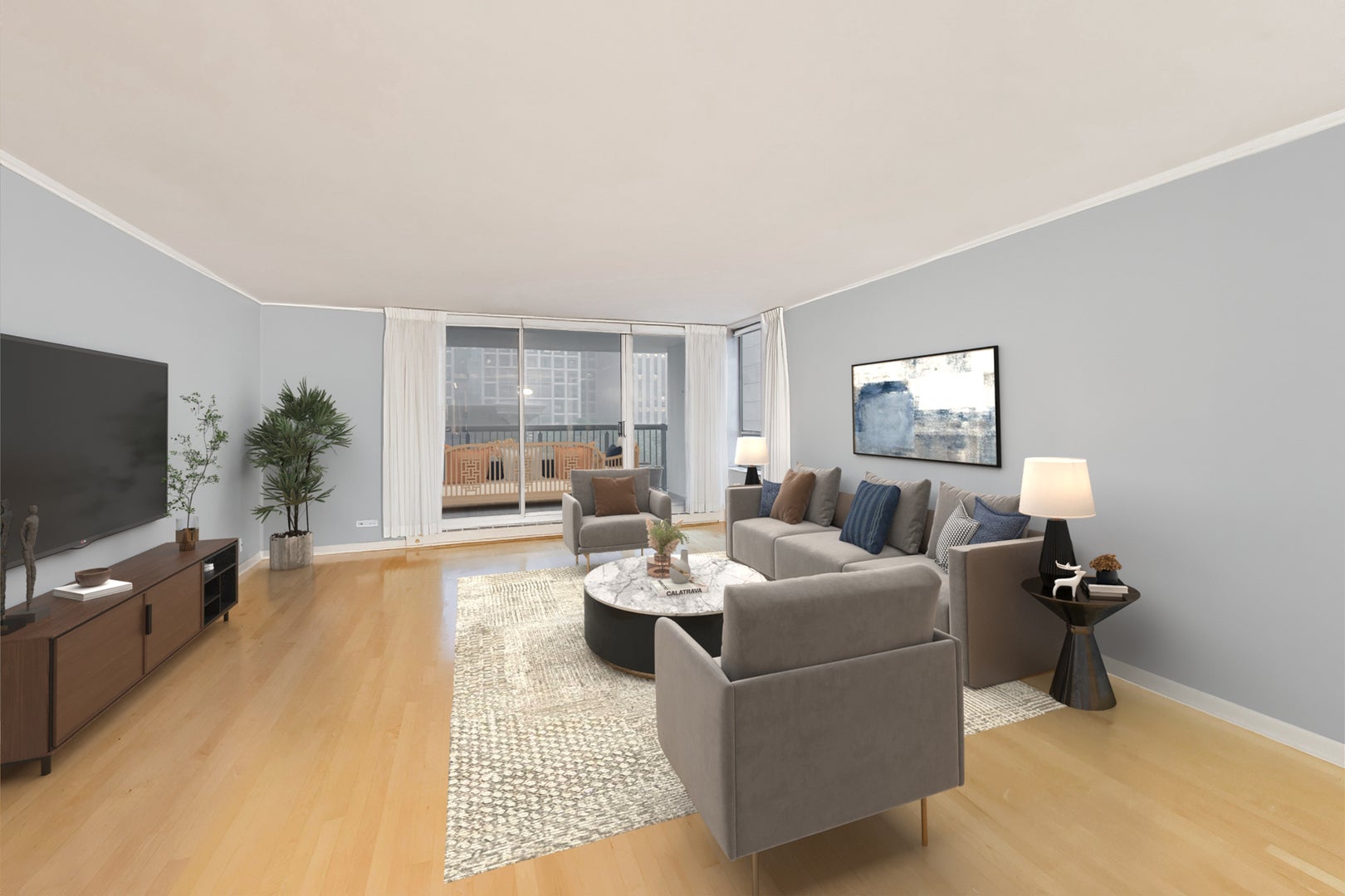 201 E Chestnut Street 8B