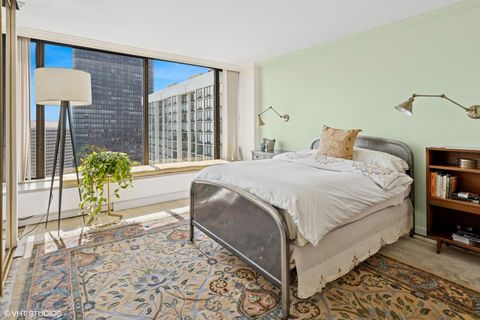 Tiny photo for 5455 N Sheridan Road #3601-3602, Chicago, IL 60640 (MLS # 12398932)