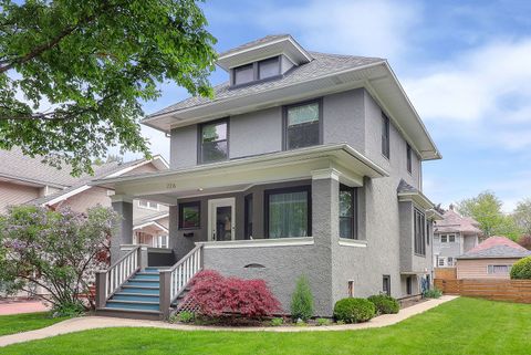 726 S Grove Avenue Oak Park IL 60304