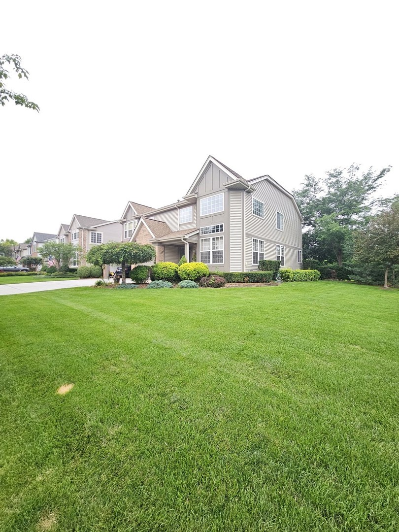 10 Montclair Drive