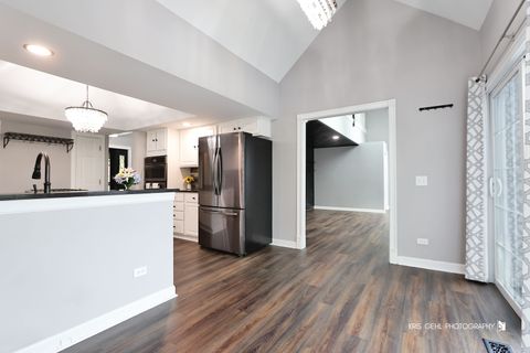 Tiny photo for 610 Knollwood Road, Ingleside, IL 60041 (MLS # 12622901)