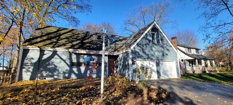 A home in St. Charles