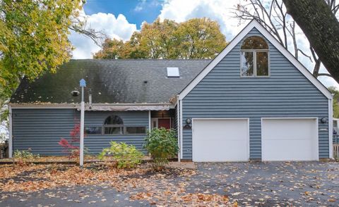 A home in St. Charles