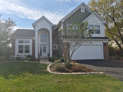 Photo of 1606 Cottonwood Trail, Yorkville, IL 60560 (MLS # 12796285)