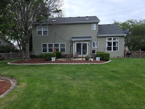 Tiny photo for 1606 Cottonwood Trail, Yorkville, IL 60560 (MLS # 12796285)