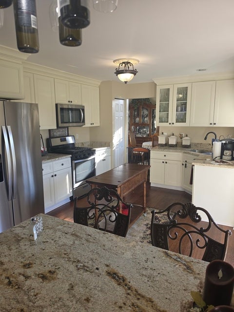 Tiny photo for 1606 Cottonwood Trail, Yorkville, IL 60560 (MLS # 12796285)