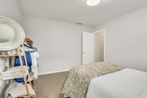 Tiny photo for 983 Ellsworth Drive, Grayslake, IL 60030 (MLS # 12524390)