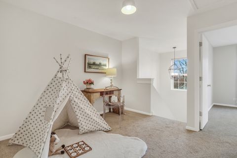 Tiny photo for 983 Ellsworth Drive, Grayslake, IL 60030 (MLS # 12524390)