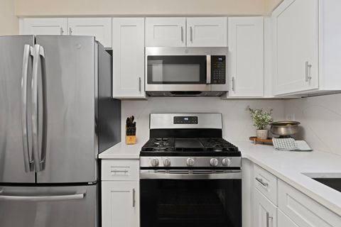 Tiny photo for 63 W 64th Street #102, Westmont, IL 60559 (MLS # 12472466)