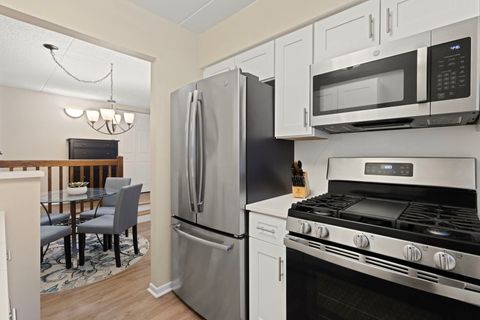 Tiny photo for 63 W 64th Street #102, Westmont, IL 60559 (MLS # 12472466)