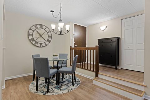 Tiny photo for 63 W 64th Street #102, Westmont, IL 60559 (MLS # 12472466)