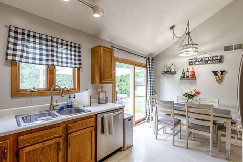 Tiny photo for 807 Aspen Way, Genoa, IL 60135 (MLS # 12457473)