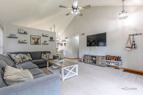 Tiny photo for 807 Aspen Way, Genoa, IL 60135 (MLS # 12457473)