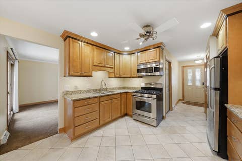Tiny photo for 11942 S Lawler Avenue, Alsip, IL 60803 (MLS # 12735654)