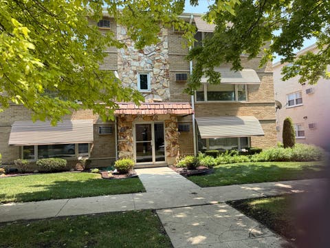 Photo of 10405 S Keating Avenue #1B, Oak Lawn, IL 60453 (MLS # 12721476)