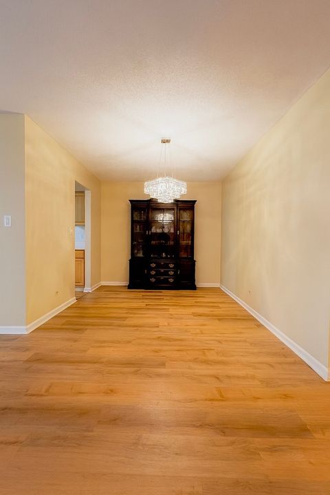 Tiny photo for 36 W Fern Court #117B, Palatine, IL 60067 (MLS # 12491012)