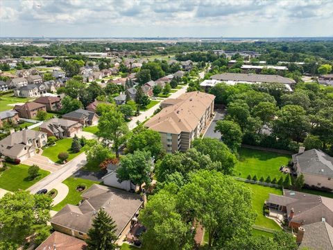 Tiny photo for 440 E Montrose Avenue #106, Wood Dale, IL 60191 (MLS # 12470773)