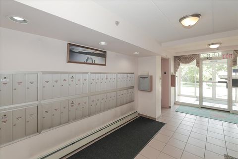 Tiny photo for 440 E Montrose Avenue #106, Wood Dale, IL 60191 (MLS # 12470773)