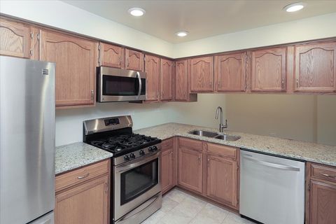 Tiny photo for 440 E Montrose Avenue #106, Wood Dale, IL 60191 (MLS # 12470773)