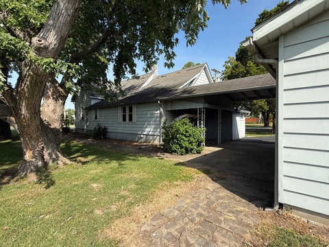 Tiny photo for 1507 N Russell Street, Marion, IL 62959 (MLS # 12743687)