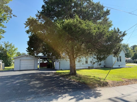 Tiny photo for 1507 N Russell Street, Marion, IL 62959 (MLS # 12743687)