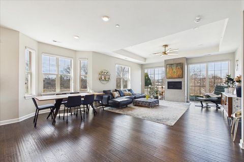 Tiny photo for 33 Woodland Trail, Lincolnshire, IL 60069 (MLS # 12611648)