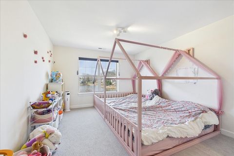 Tiny photo for 33 Woodland Trail, Lincolnshire, IL 60069 (MLS # 12611648)