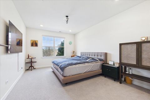 Tiny photo for 33 Woodland Trail, Lincolnshire, IL 60069 (MLS # 12611648)