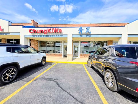 1658 W Algonquin Road Mount Prospect IL 60056