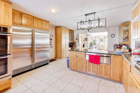 Tiny photo for 926 Braeburn Road, Inverness, IL 60067 (MLS # 12555113)