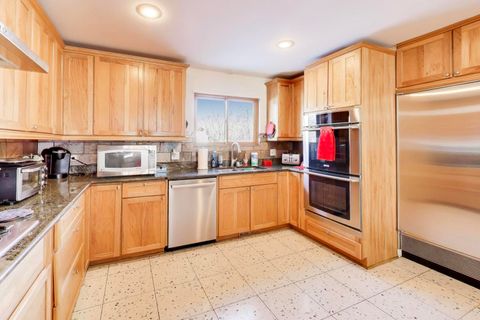 Tiny photo for 926 Braeburn Road, Inverness, IL 60067 (MLS # 12555113)