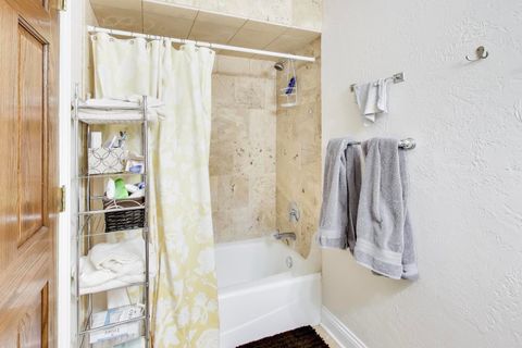 Tiny photo for 926 Braeburn Road, Inverness, IL 60067 (MLS # 12555113)