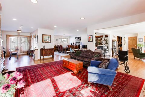 Tiny photo for 926 Braeburn Road, Inverness, IL 60067 (MLS # 12555113)