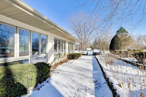 Tiny photo for 926 Braeburn Road, Inverness, IL 60067 (MLS # 12555113)