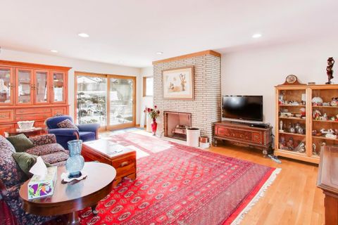 Tiny photo for 926 Braeburn Road, Inverness, IL 60067 (MLS # 12555113)