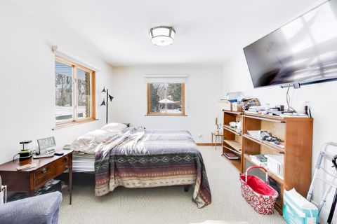 Tiny photo for 926 Braeburn Road, Inverness, IL 60067 (MLS # 12555113)