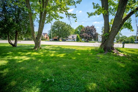 Single Family Residence in Rockford IL 3623 Main Street 13.jpg