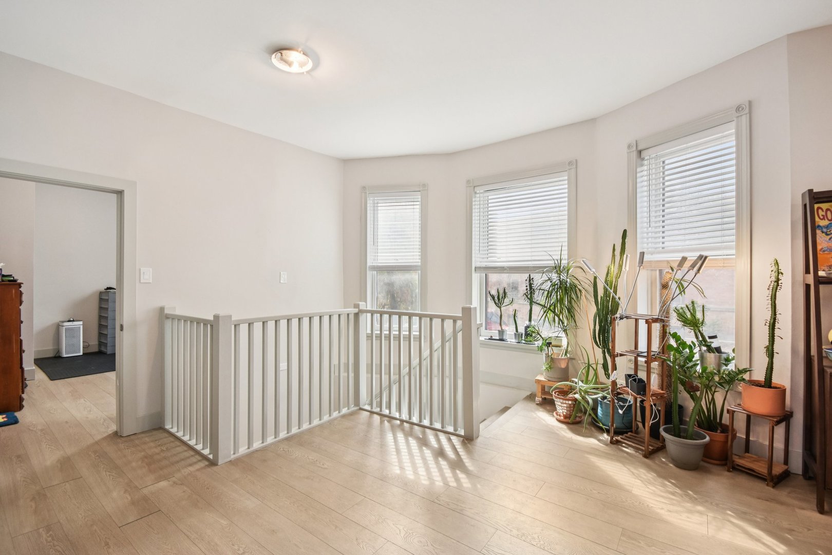 744 W California Terrace 1