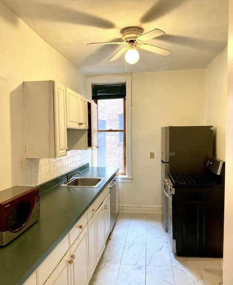 Tiny photo for 5551 S Kimbark Avenue #17, Chicago, IL 60637 (MLS # 12736862)