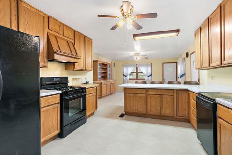 Tiny photo for 148 Holly Street, DeKalb, IL 60115 (MLS # 12626839)
