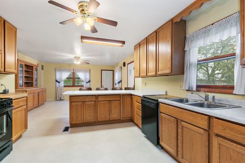 Tiny photo for 148 Holly Street, DeKalb, IL 60115 (MLS # 12626839)
