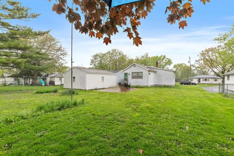 Tiny photo for 148 Holly Street, DeKalb, IL 60115 (MLS # 12626839)