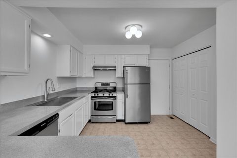 Tiny photo for 1137 Longford Road, Bartlett, IL 60103 (MLS # 12627946)