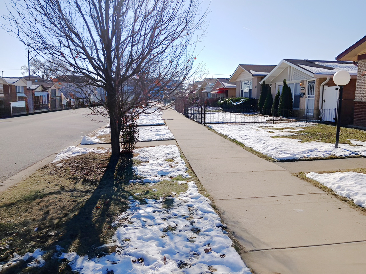 11818 S Justine Street