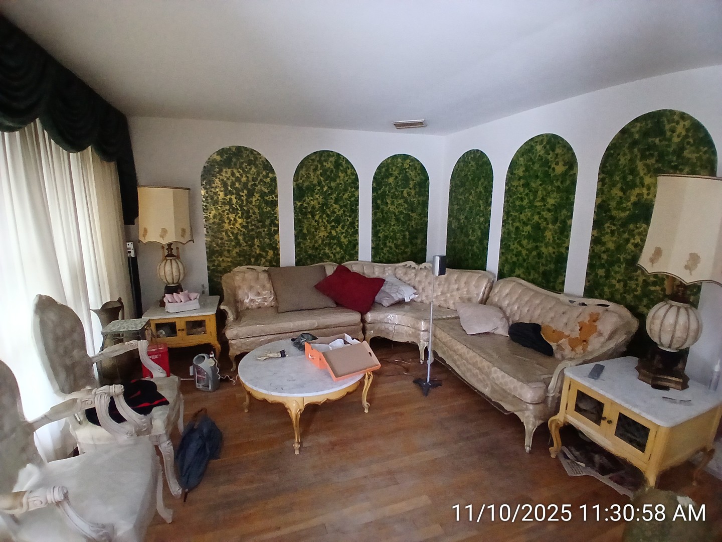 11818 S Justine Street