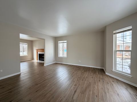 Tiny photo for 2811 Imperial Valley Trail, Aurora, IL 60503 (MLS # 12594716)