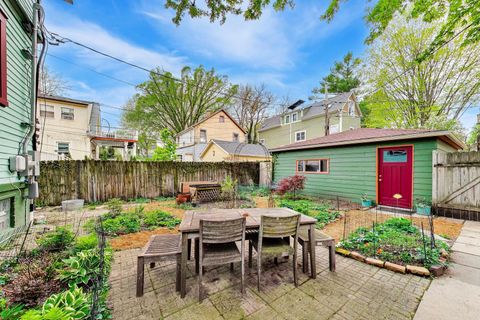 Tiny photo for 1206 Sherman Avenue, Evanston, IL 60202 (MLS # 12632486)