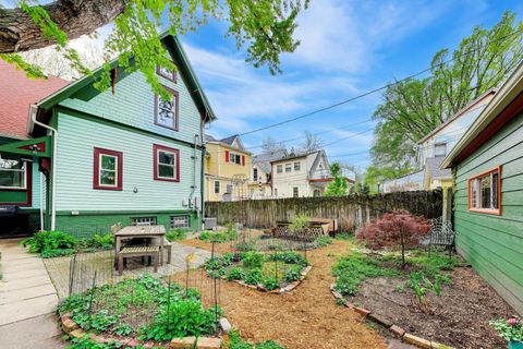 Tiny photo for 1206 Sherman Avenue, Evanston, IL 60202 (MLS # 12632486)